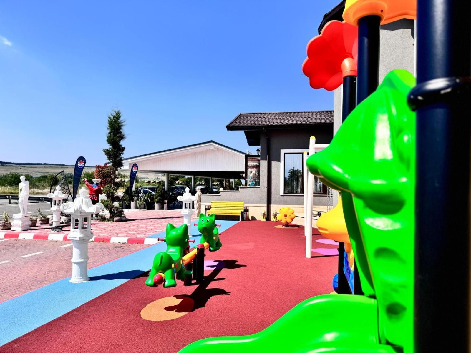 Hanul Domnesc Imperial Hotel & Spa Călan Dış mekan fotoğraf