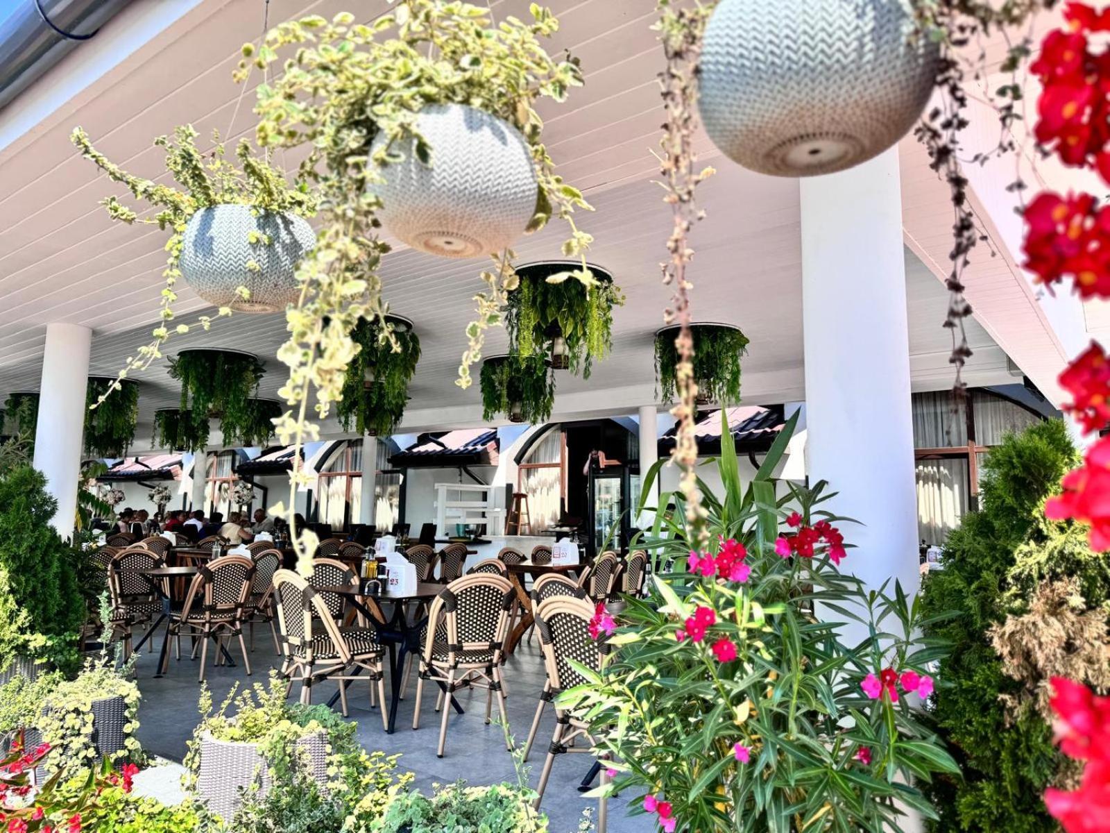 Hanul Domnesc Imperial Hotel & Spa Călan Dış mekan fotoğraf