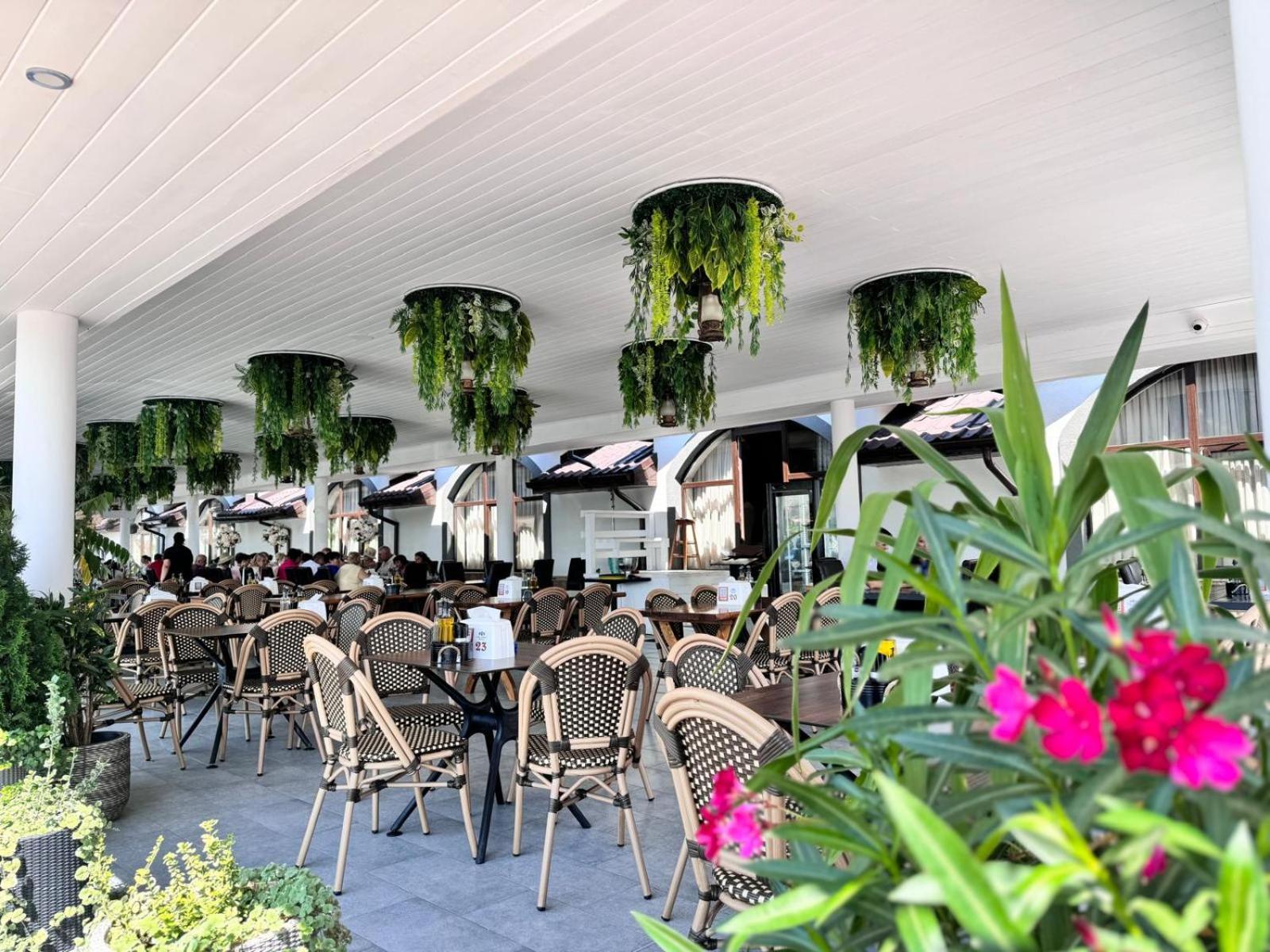 Hanul Domnesc Imperial Hotel & Spa Călan Dış mekan fotoğraf