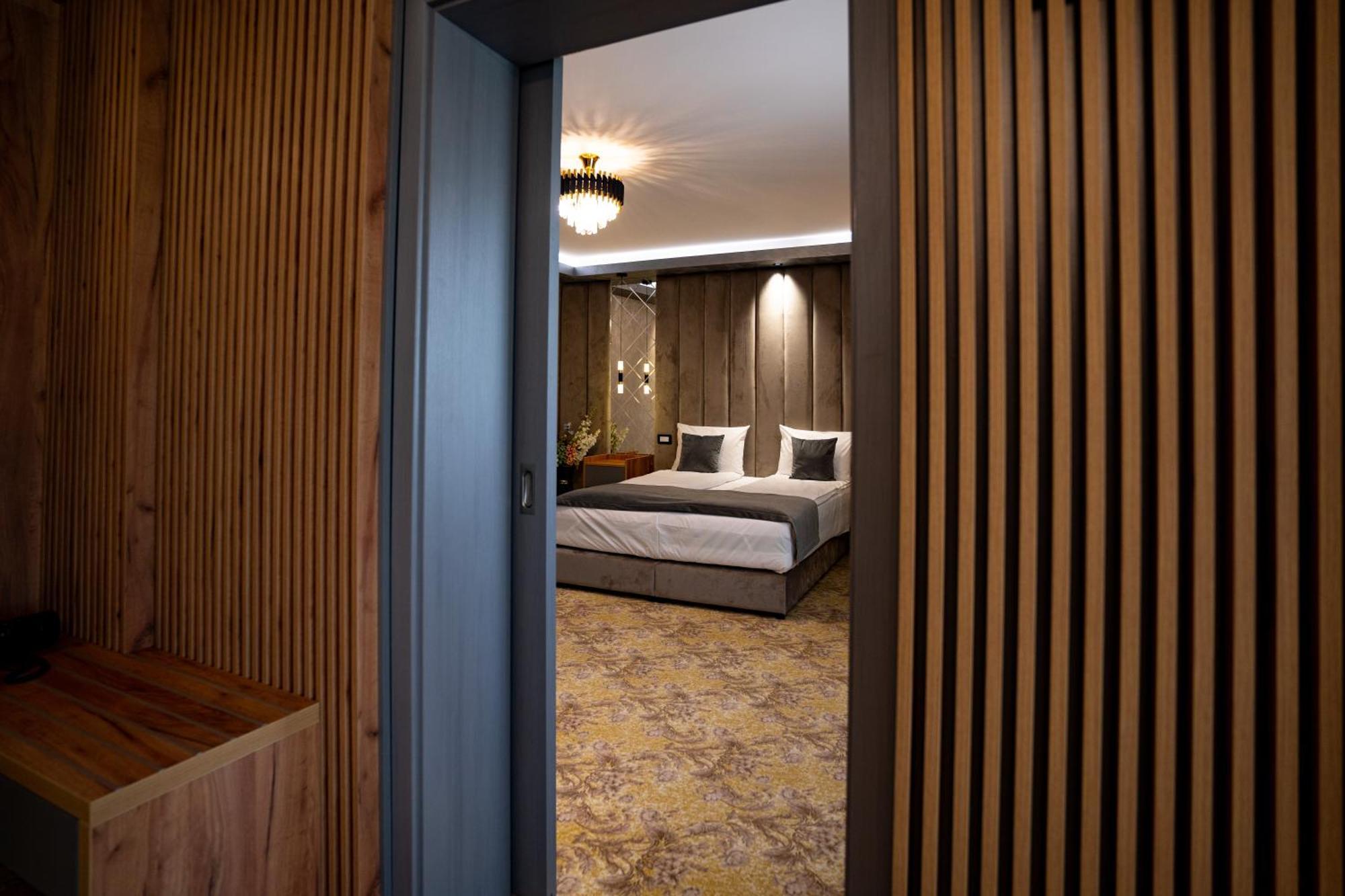 Hanul Domnesc Imperial Hotel & Spa Călan Dış mekan fotoğraf