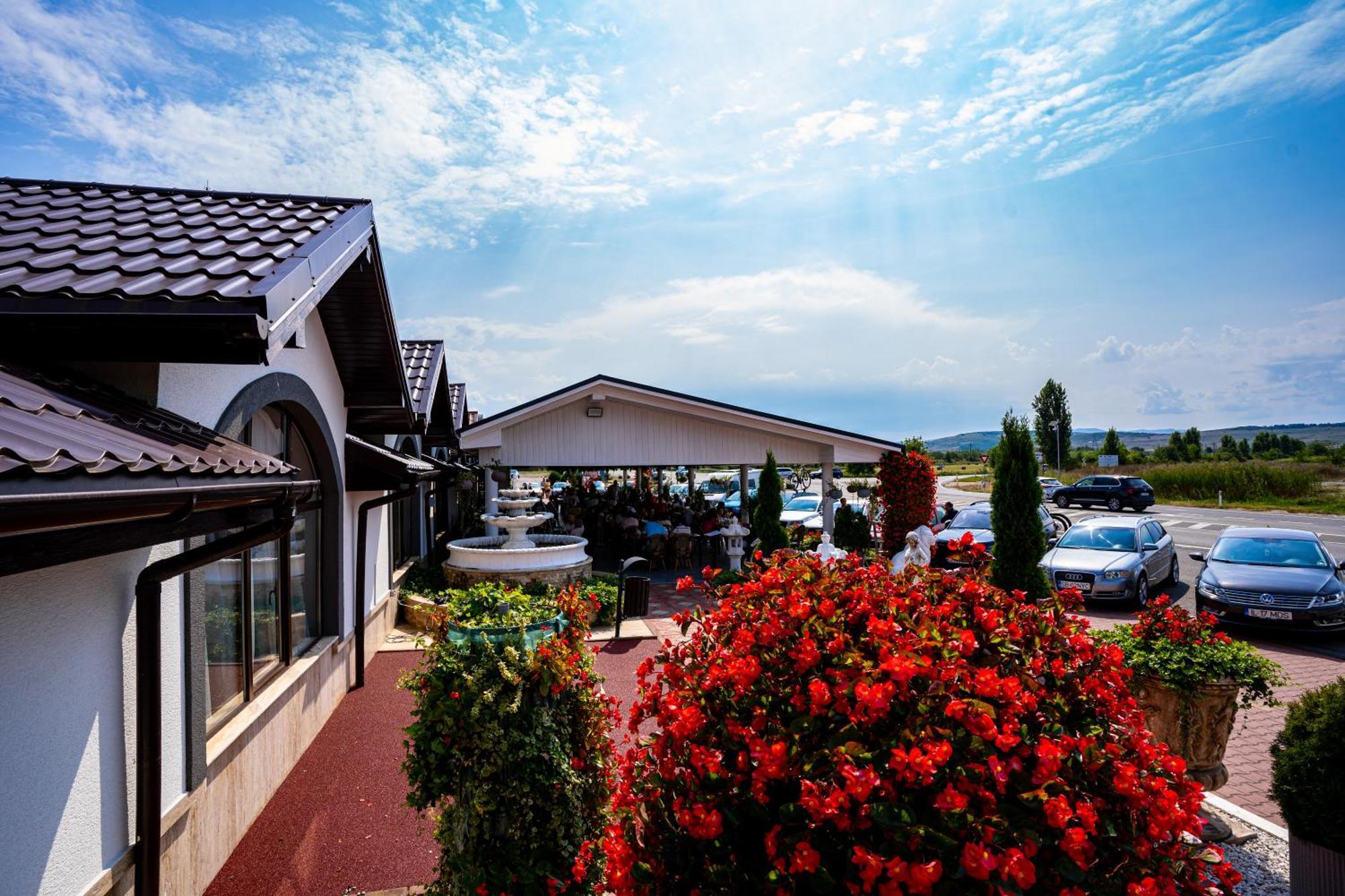 Hanul Domnesc Imperial Hotel & Spa Călan Dış mekan fotoğraf